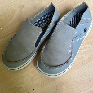 Comlumia slip on loafers grey 1